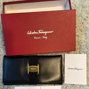 Salvatore Ferragamo Black Leather Card Holder